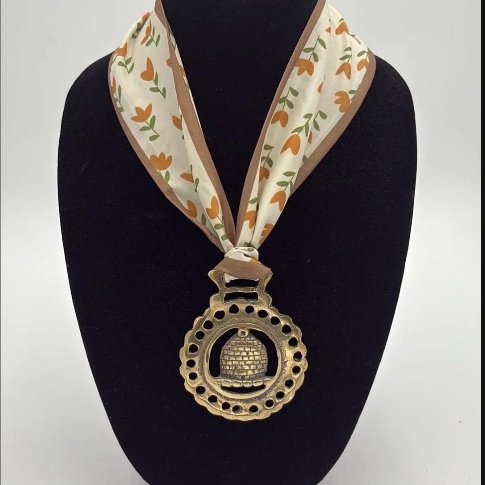 Brass Beehive Horse Medallion